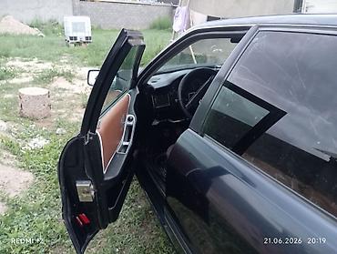 пульт для авто: Audi 80: 1991 г., 1.8 л, Механика, Бензин, Седан — 3