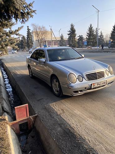 Mercedes-Benz: Mercedes-Benz E-Class: 2001 г., 3.2 л, Автомат, Бензин, Седан — 5