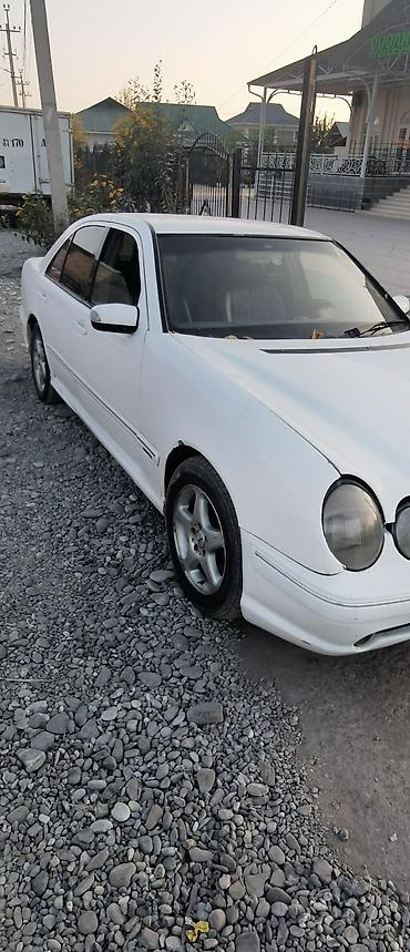 бензанасос 210: Mercedes-Benz E-Class: 2001 г., 2 л, Автомат, Бензин, Седан — 2