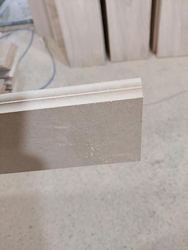 Стандартный плинтус: Плинтус МДФ покрашенный - Материал: МДФ высокой плотности. - Профиль — 8