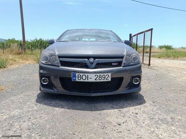 Transport: Opel Astra: 1.6 l | 2009 year | 114000 km. Coupe/Sports
