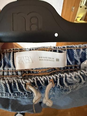 trapez şalvar: Zara Uşaq üçün açıq mavi denim şalvar 7-8-9 yaş təzə kimidir - Model — 5