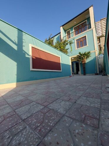 Həyət evləri və villaların satışı: 3 mərtəbəli fərdi yaşayış evi - Ümumi görünüş: Müstəqil həyət evi — 4