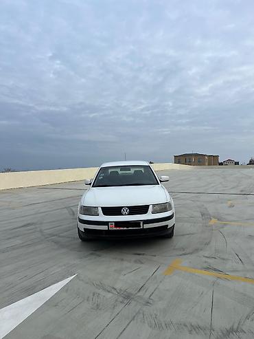 passat b5 ekran: Volkswagen Passat: 1.8 l | 1998 il Sedan — 3