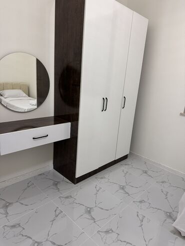 Günlük kirayə evlər: 220 kv. m, 8 otaq, Kombi, Qaz, İşıq — 24