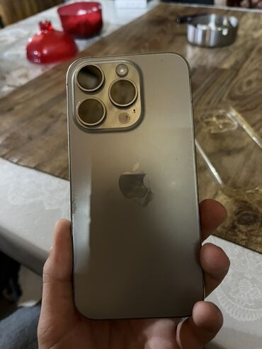 iphone 15 divar kağızları: IPhone 15 Pro, 256 GB, Gümüşü, Barmaq izi
