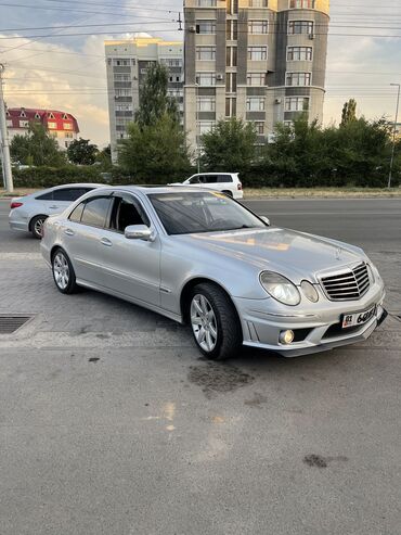 сапок машина: Mercedes-Benz E 500