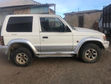 Mitsubishi: Mitsubishi Pajero: 1996 г., 2.4 л, Автомат, Бензин, Внедорожник