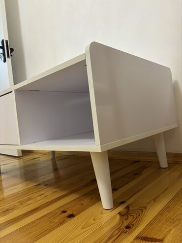 Divan və masa dəstləri: Jurnal stol Təzədir Evə aldıq Qonaq otağımız çox kiçikdir otaq üçün -da lalafo.az — 8 Divan və masa dəstləri: Jurnal stol Təzədir Evə aldıq Qonaq otağımız çox kiçikdir otaq üçün — 8