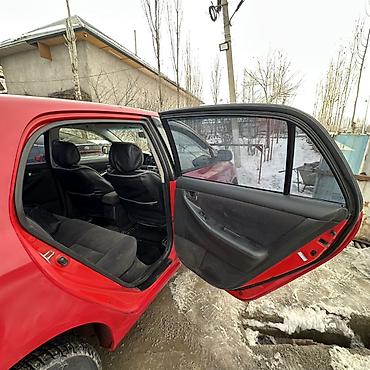 Toyota: Toyota Corolla: 2002 г., 1.6 л, Автомат, Бензин, Хэтчбэк — 11