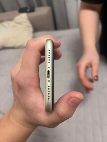 Apple iPhone: IPhone 11, Б/у, 128 ГБ, Белый, Коробка, 75 % — 7