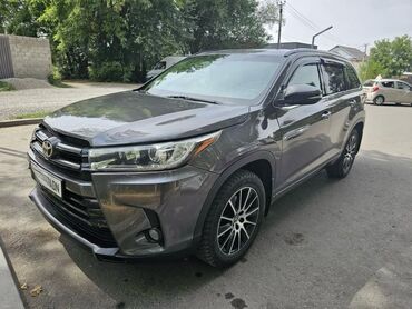 авто в рассрочку под такси: Toyota Highlander: 2018 г., 3.5 л, Автомат, Бензин, Внедорожник