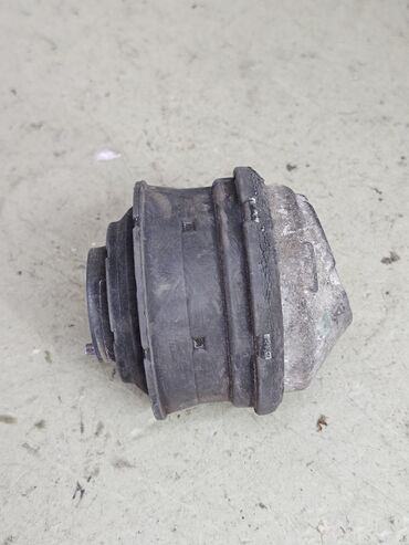 Подушки мотора: Подушка мотора Mercedes-Benz 2000 г., Б/у, Оригинал, Германия — 5