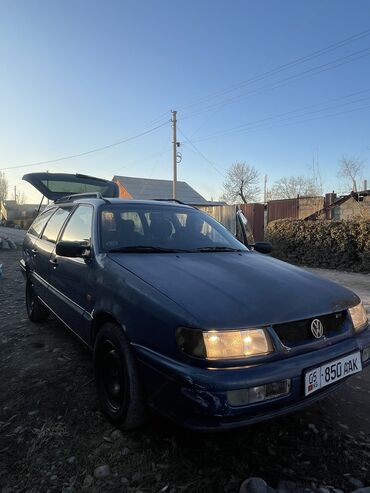 Volkswagen: Volkswagen Passat: 1994 г., 2 л, Механика, Бензин, Универсал