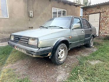 машина на ходу: Volkswagen Jetta: 1989 г. — 1