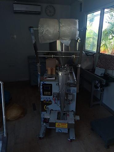 Paketləmə aparatları: XUANTENG XT-30 – Avtomatik maye qablaşdırma maşını - Model: XT-30 - — 4