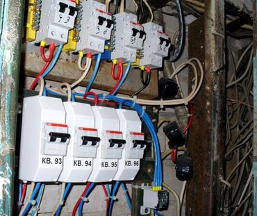 Электрики: Замена автомат электрик 1000 сом по городу.Замена автомат электрик