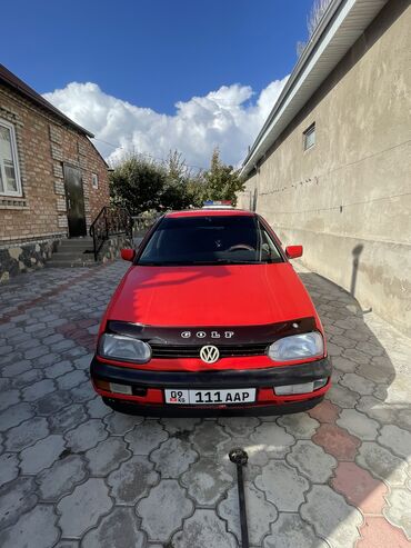 машыни: Volkswagen Golf: 1993 г., 1.6 л, Механика, Бензин, Седан