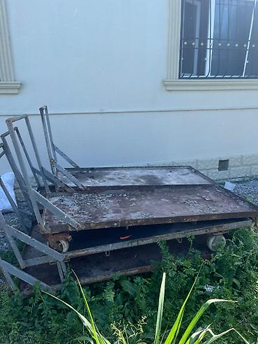 Грузовые тачки: Metal yığma platformalar – sənaye və tikinti işləri üçün - Material — 1