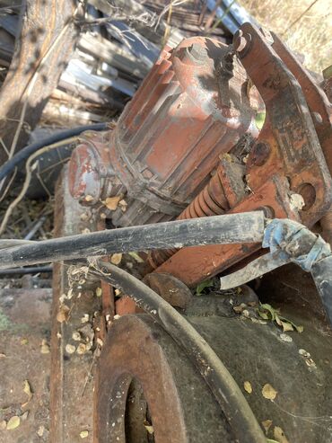 Другое оборудование для производства стройматериалов: Гильотина, разматыватель ( клеть) остаток кровельного металла, все — 22