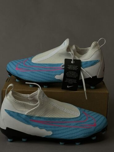 Бутсы: Футбольные бутсы ( оригинал)Nike Phantom GX в голубом цвете с розовыми