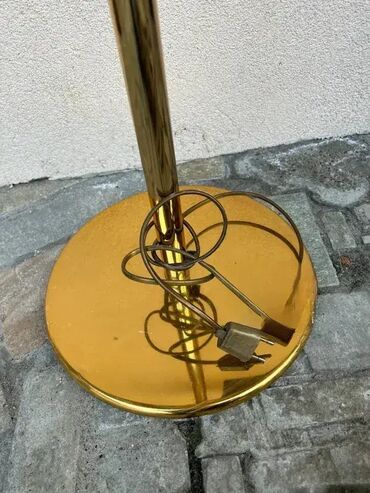 RS - Antique Lamps: Podna lampa Podna lampa Kombinacija mesinga i stakla U odličnom stanju — 9