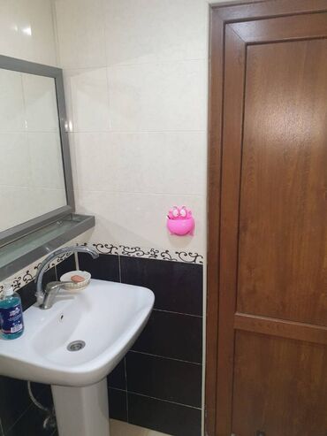 Köhnə tikili: Bakı, 3 otaqlı, Köhnə tikili, m. Həzi Aslanov, 75 kv. m — 18