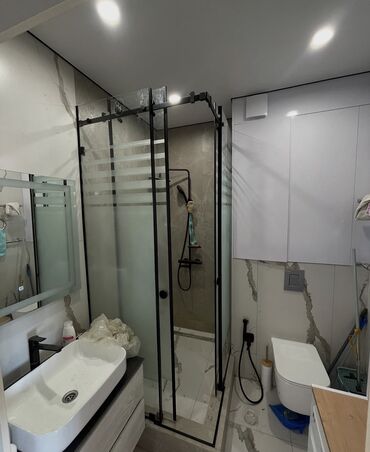 Душевые перегородки и ограждения: ДУШЕВЫЕ ПЕРЕГОРОДКИ! Основная характеристика: - Закалённое стекло — 11