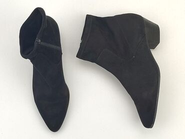 Ботильйони та черевики: Ботильйони та черевики жіночі, стан - Дуже гарний