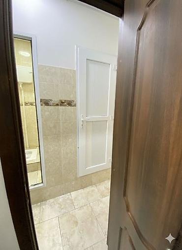 Аренда офисов: Аренда офисов, 100 м², В жилом комплексе, С отдельным входом, 1 линия, С отдельной кухней — 10