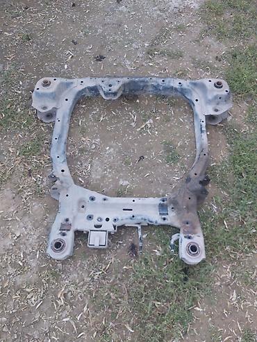 prius disk kalpagi: Məhsul: Avtomobil üçün ön yarımşassi (subframe) Hundar santefe 2 — 1