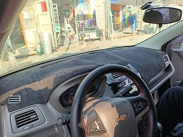 Коврик-накидка на торпедо для Chevrolet (модельный чехол панели