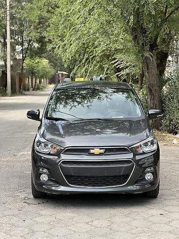 дверь спарк: Chevrolet Spark: 2017 г., 1 л, Автомат, Бензин, Хэтчбэк — 1