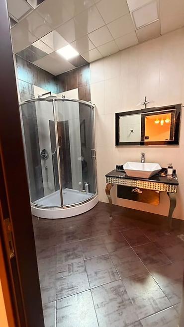 gence prospekti evler: Kirayə mənzil — 20 Yanvar 📍 20 Yanvar, Meşə Parkı ərazisi 🏢 16 — 5