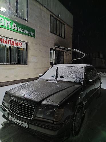 Mercedes-Benz: Mercedes-Benz E-Class: 1994 г., 3.2 л, Автомат, Бензин, Седан — 9