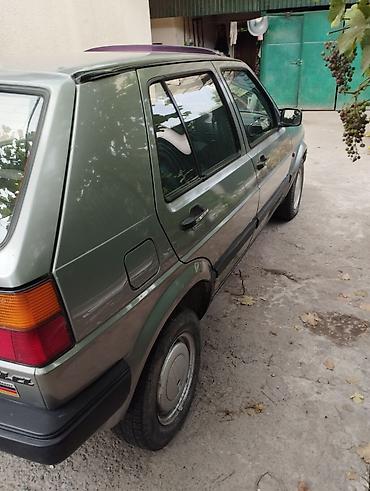 1981: Volkswagen Golf: 1991 г., Хэтчбэк — 7