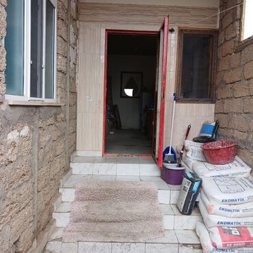 Həyət evləri və villaların satışı: Suraxanı 4 otaqlı, 105 kv. m, Kredit yoxdur, Təmirsiz — 2