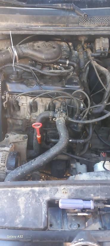 Продажа авто: Volkswagen Vento: 1995 г., 1.8 л, Механика, Бензин, Седан — 1