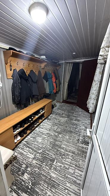 Продажа барачных домов: 🏡 Продается уютный дом в с. Кара-Джигач! Продается часть жилого дома — 7