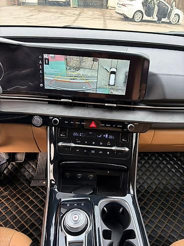 лимузина: Kia Carnival: 2021 г., 3.5 л, Робот, Бензин, Минивэн — 7