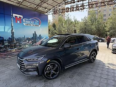 211 mers: BYD Tang: 2023 г., 1.5 л, Автомат, Электромобиль, Кроссовер — 2