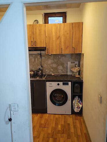 kirayə evlır: 45 kv. m, 2 otaqlı — 10