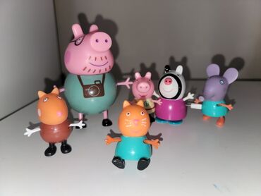 figura patike: Figure pepa pig sve zajedno 500 din