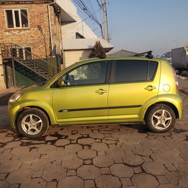 дайхатсу сирион 2008: Daihatsu Sirion: 2008 г., 1.3 л, Механика, Бензин, Хэтчбэк