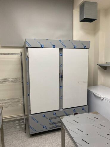 qaz sobasl: Şkaf tipli soyuducu 140x70x210 Restoran avadanlıqları Professional