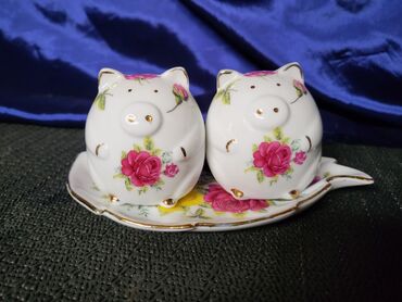 Kuhinjski setovi: Slanik nov,vintaz Rojal porcelan. Slanik porcelanski,meren sa na lalafo.rs — 2 Kuhinjski setovi: Slanik nov,vintaz Rojal porcelan. Slanik porcelanski,meren sa — 2