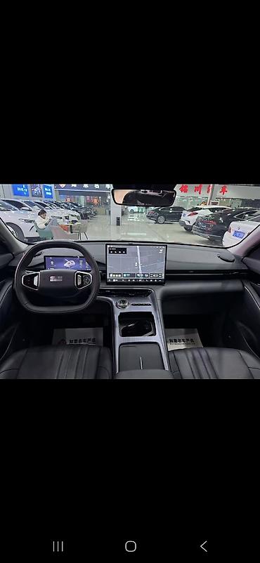 Geely: Geely : 2025 г., Электромобиль, Кроссовер — 1