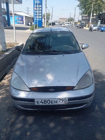 самые дешёвые авто: Ford Focus: 2002 г., 2 л, Автоматтык, Бензин, Седан
