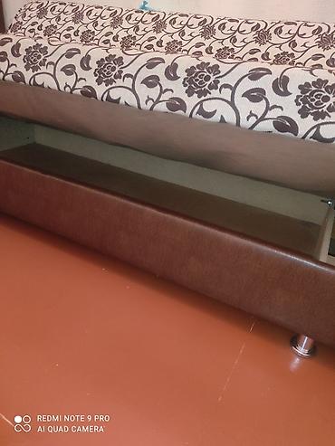 Divanlar: Divan,bazalı,işlənib.Bayildadı — 2