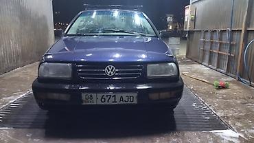lada samara: Volkswagen Vento: 1994 г., 1.8 л, Механика, Бензин, Седан — 1